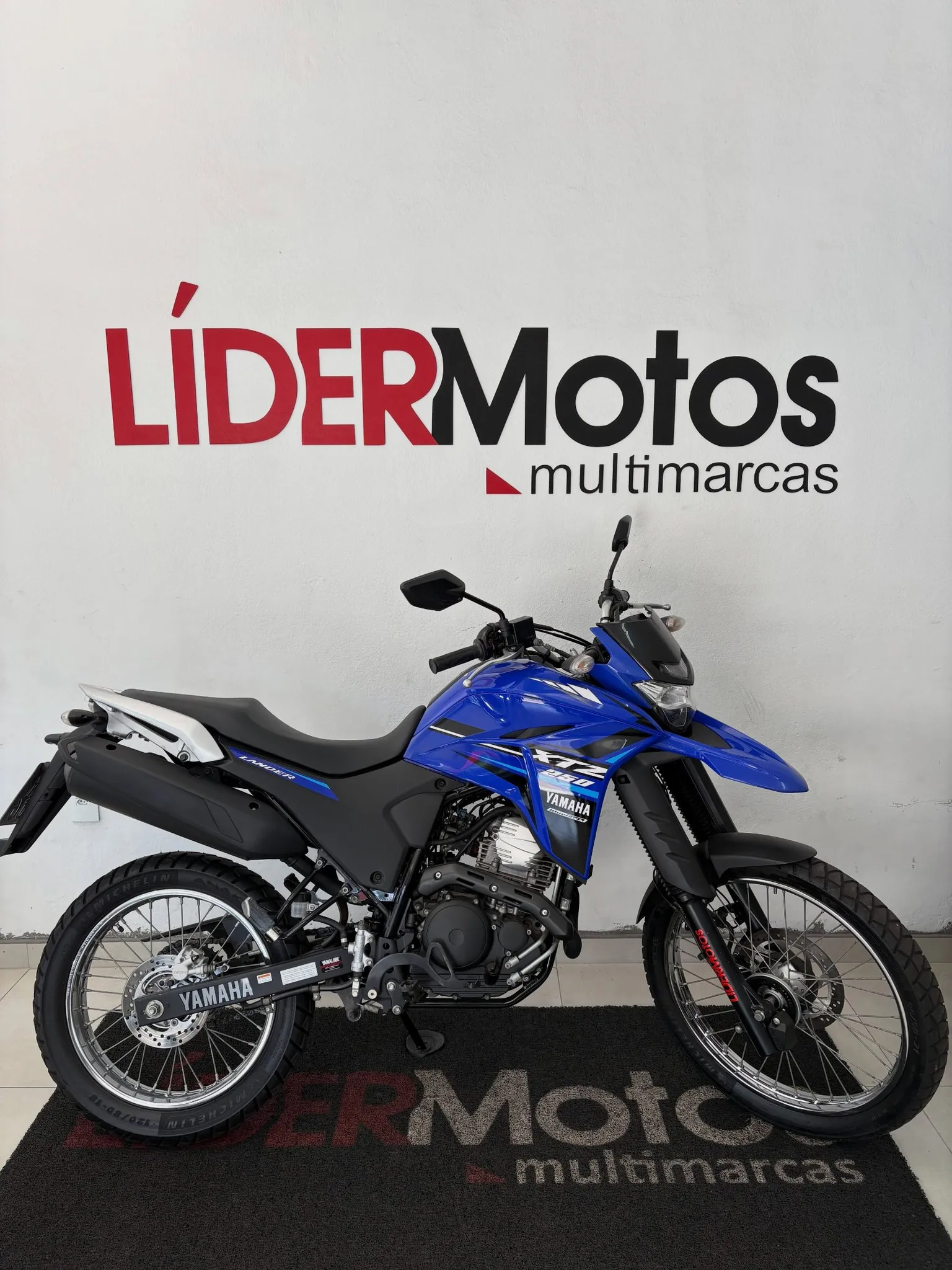 Yamaha Lander 250 2024/2024 — 19 mil km, único dono