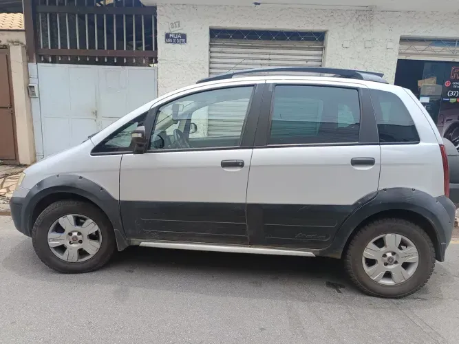 Fiat Idea Advent./ Adv.locker 1.8 MPI Flex 5P 2010