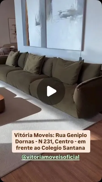 Móveis com desconto até 80% no Centro