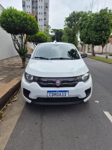 Fiat Mobi Easy ON 1.0 Fire Flex 5P. 2017