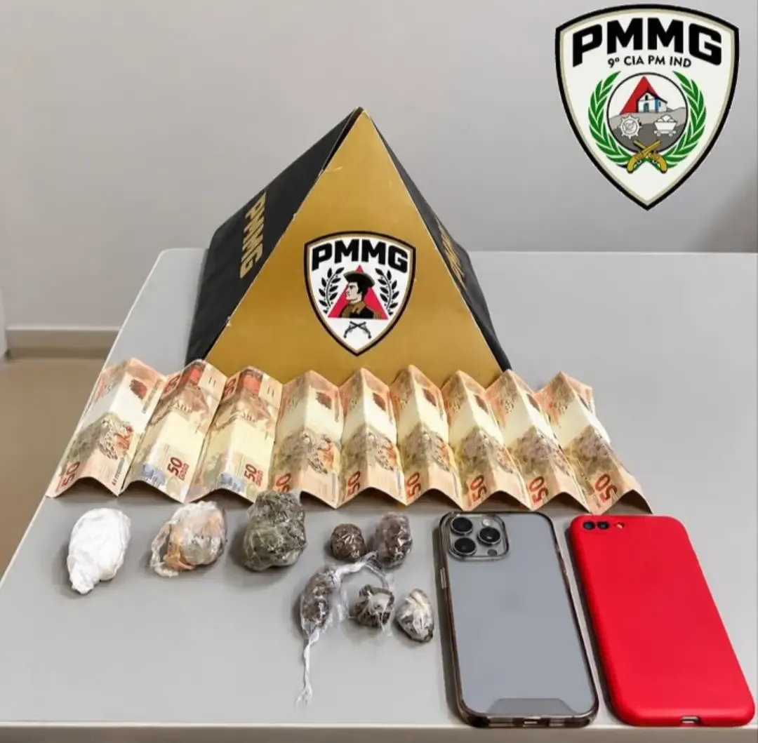 Dupla é interceptada com drogas no bairro Piaguassu