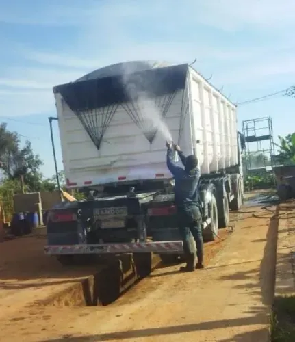 Vendo caçamba Vanderleia