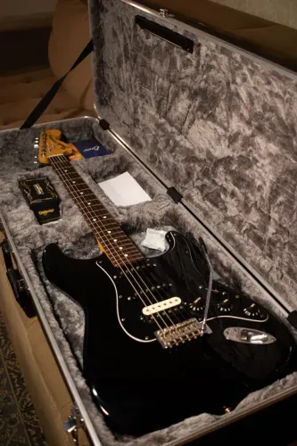 Guitarra Fender a American Special HSS 2010 Black