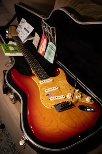 Guitarra Fender American Deluxe Ash 2006/07 RW Aged Cherry Sunburst