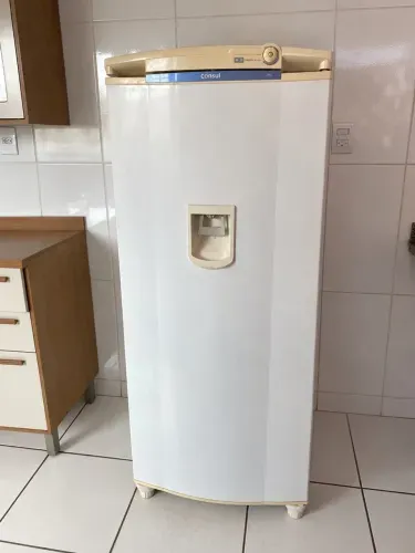 Vendo geladeira