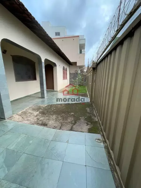 Casa à venda, CENTRO