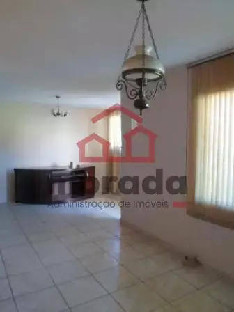 Casa à venda, 5 quartos, 1 suíte, 4 vagas, CENTRO