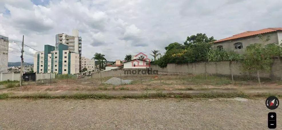 Lotes á venda no Belvedere!