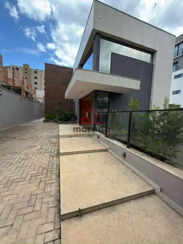 Casa à venda, 4 quartos, 3 suítes, 4 vagas, TROPICAL