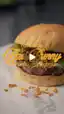 Bad Bunny Burger – Blend de Boi com Queijo Canastra