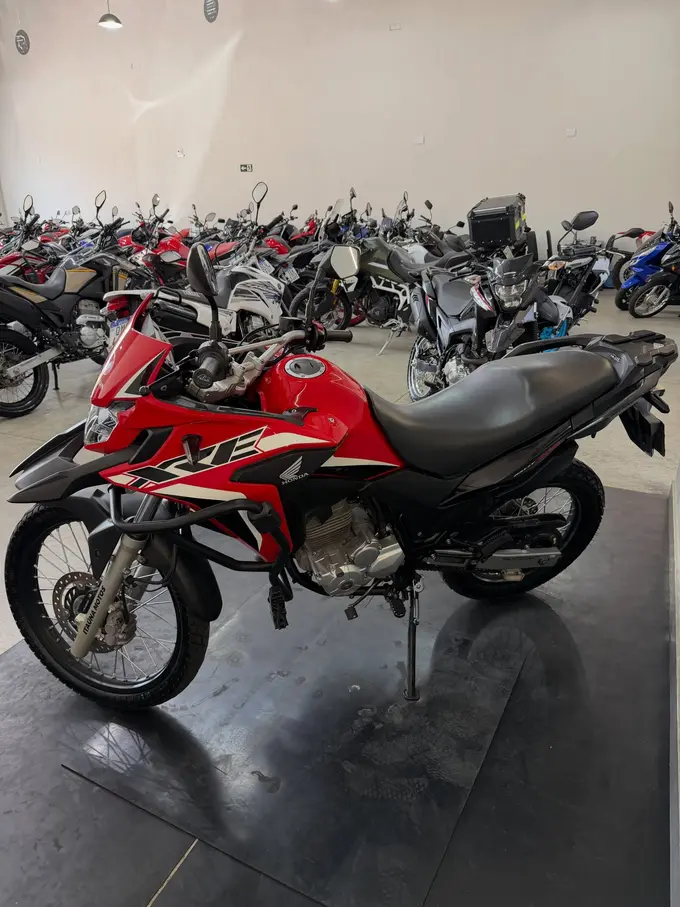 Honda XRE 300 Rally 2022 — 27 mil km