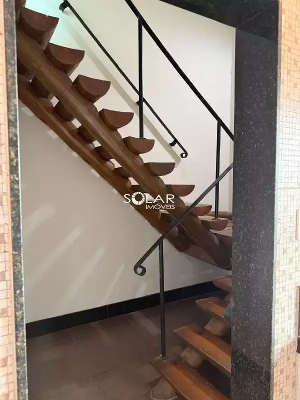 Excelente cobertura à venda