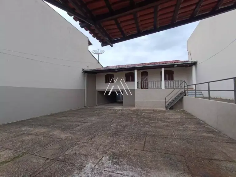 Casa 3 quartos à venda em Itaúna