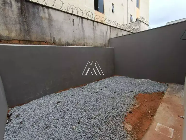 Casa 3 quartos à venda no Recanto das Peixotas em Itaúna