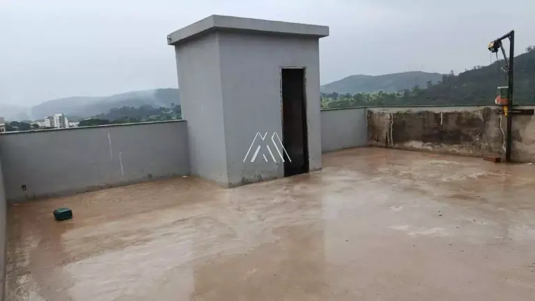 IMÓVEL PARA VENDA - SANTANENSE - ITAÚNA MG