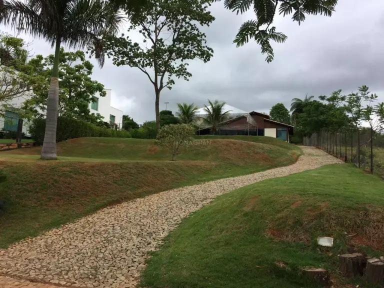 Casa 115 m² – Terreno 1.927 m² no Centro