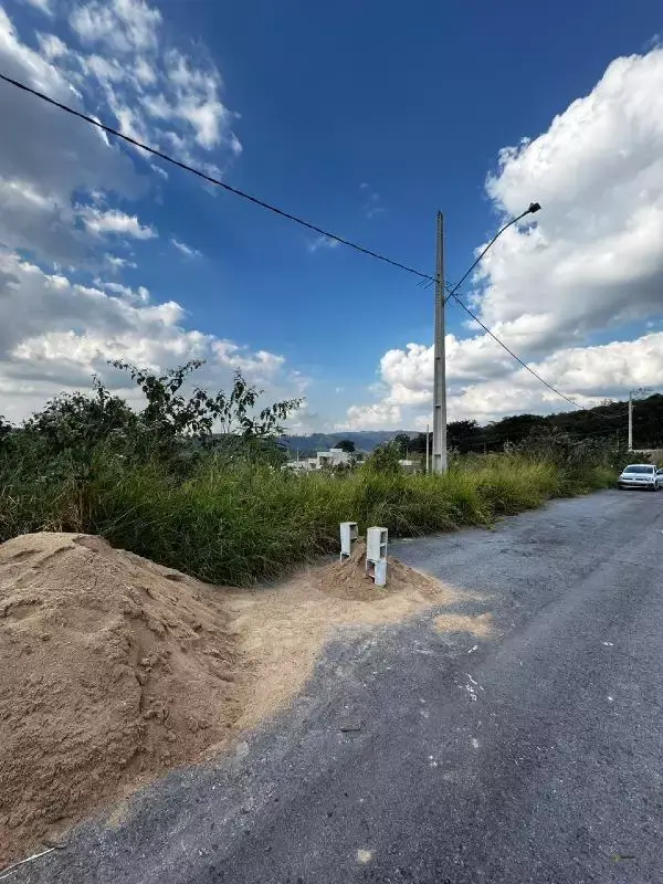 Lote à venda, Vila da Serra