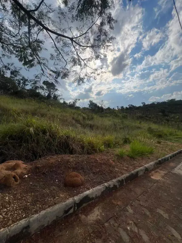 Lote 360 m² à venda no Boulevard