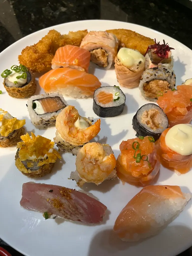 Toru (トル) Culinária Oriental