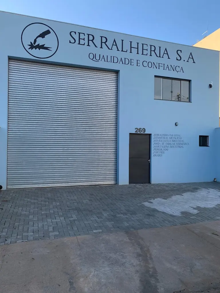 Serralheria SA - Portas de enrolar automáticas