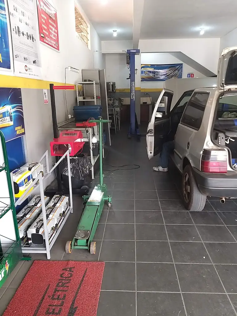 Lucas Auto Elétrica