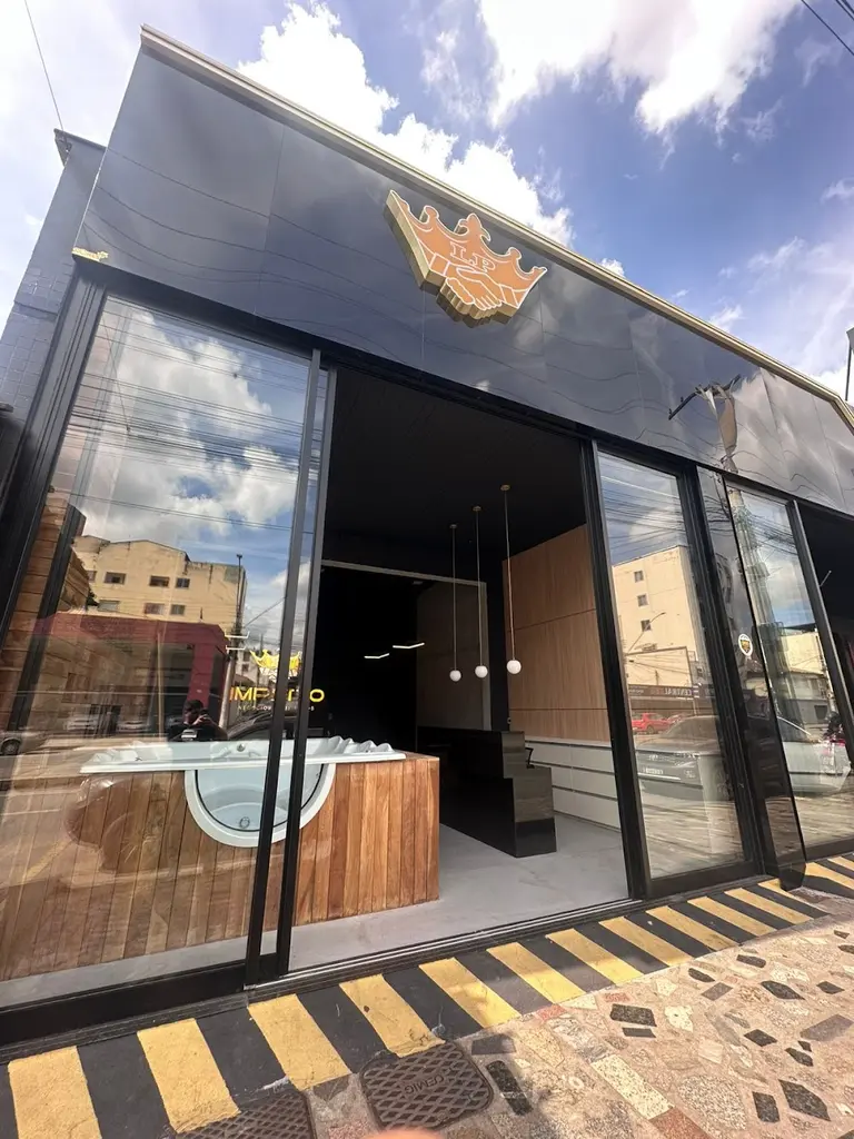 Império Imobiliária Itaúna