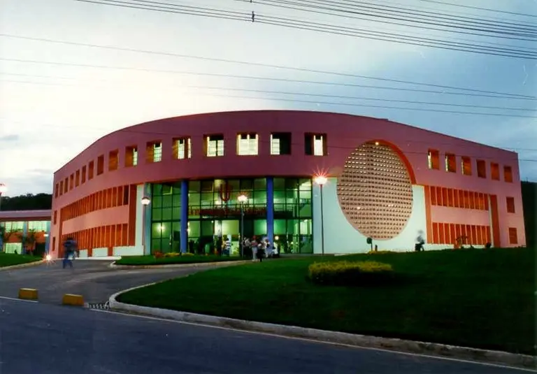 Universidade de Itaúna