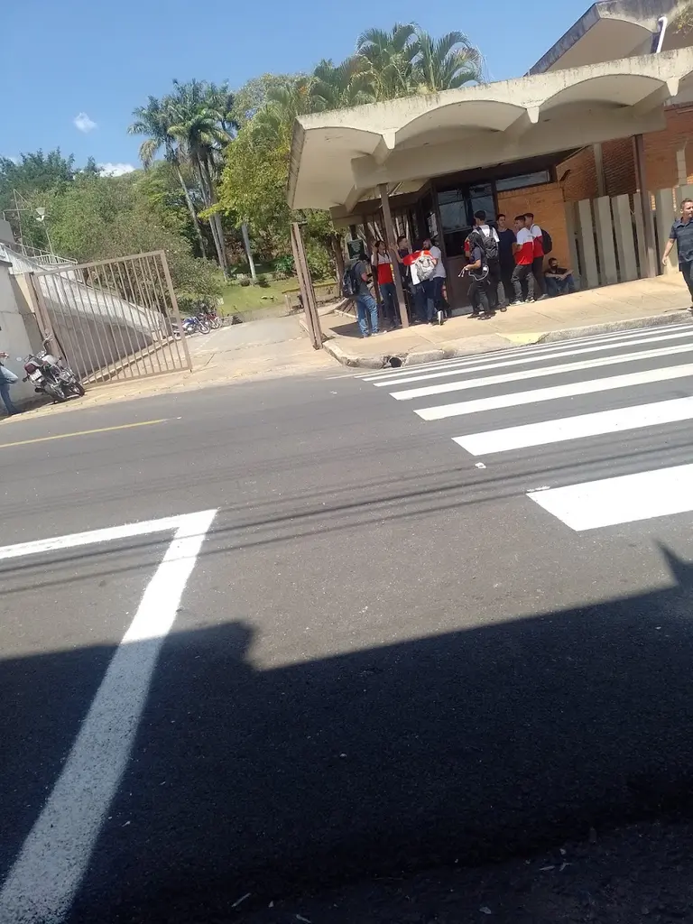 Centro de Formação Profissional Marcelino Corradi - SENAI Itaúna