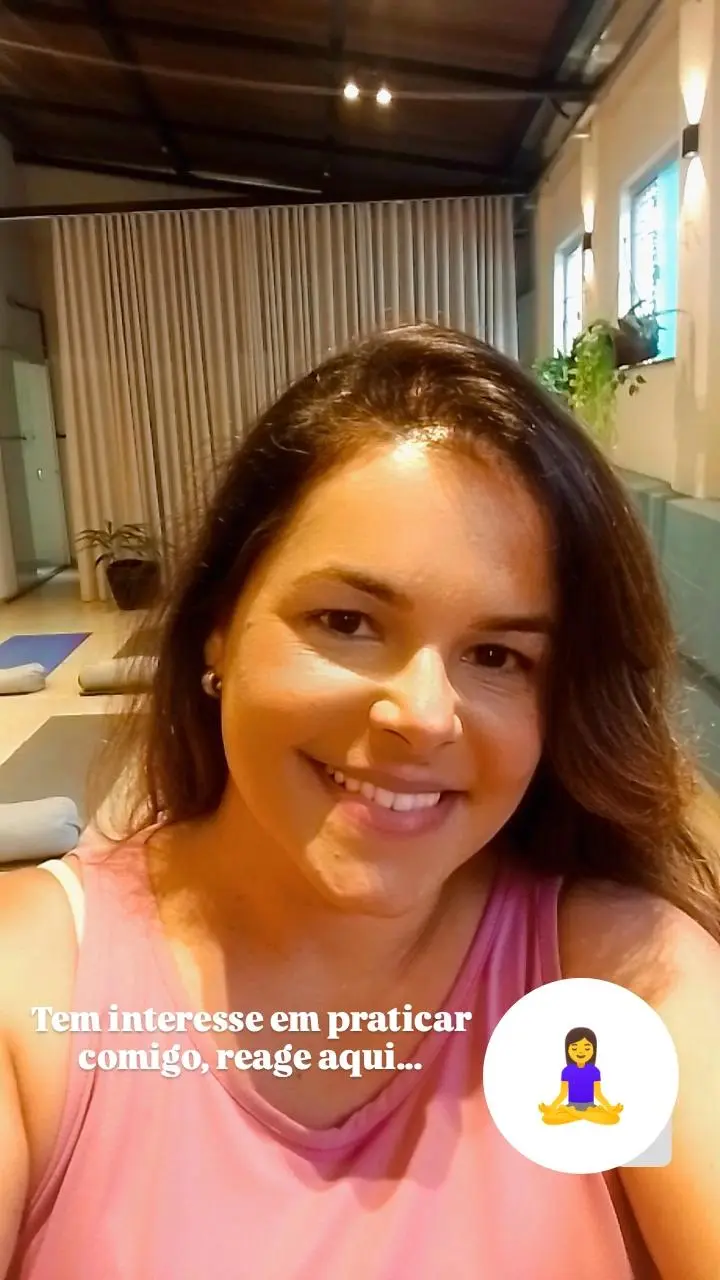 YOGA COM A FÁH