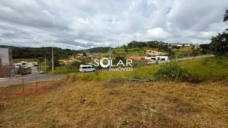 Lote 300 m² à venda no Morro do Engenho