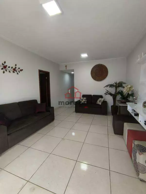 Casa 3 quartos com suíte no Vale das Aroeiras