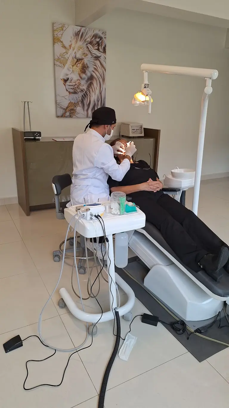 Dr. Wilber Martinez Odontologia