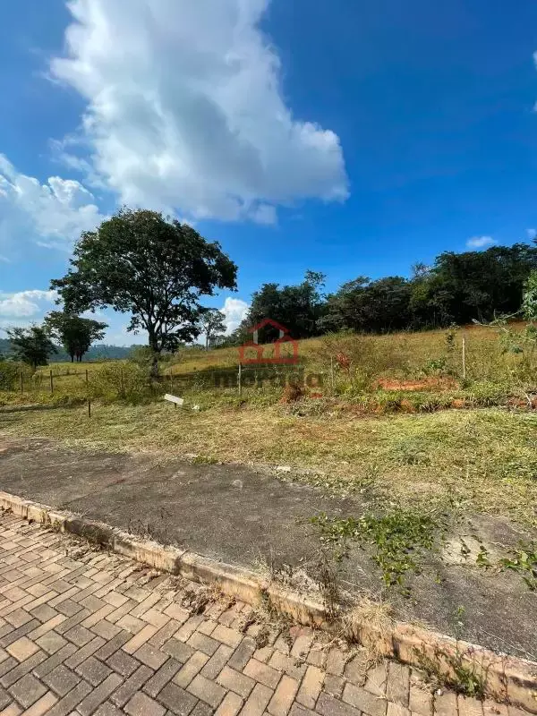 Lote à venda no Morro do Engenho