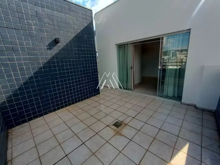 Cobertura 2 quartos à venda no Centro em Itaúna