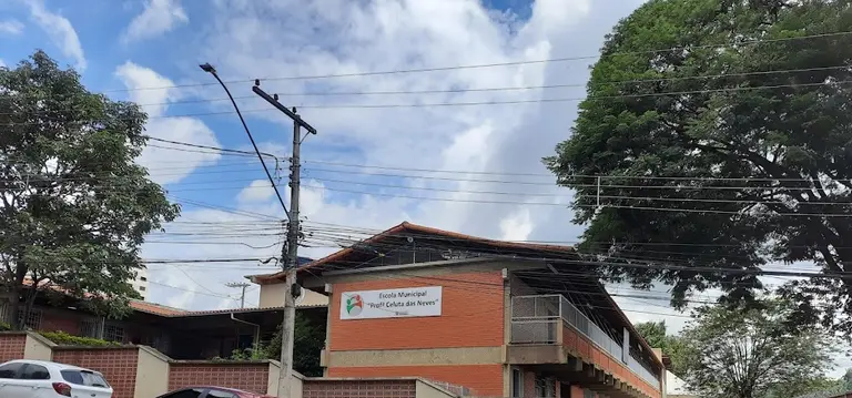 Escola Municipal Professora Celuta Das Neves