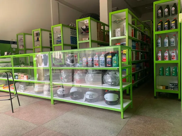 BOX MOTO PEÇAS ITAUNA