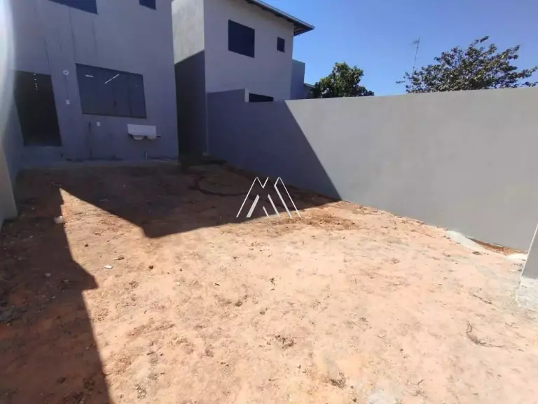 Casa 3 quartos à venda no Parque Jardim em Itaúna