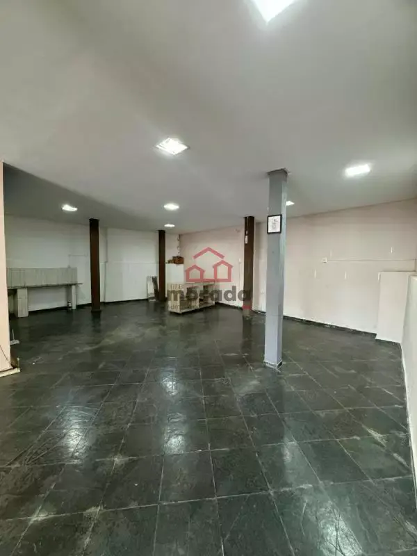 Loja comercial 114 m² para alugar em Lourdes