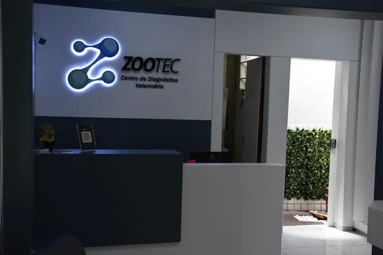 ZOOTEC - Centro de Diagnóstico Veterinário