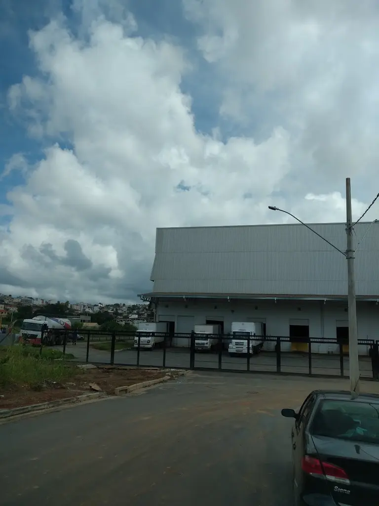 Supermercado Casa Rena S.A – Centro de Distribuição