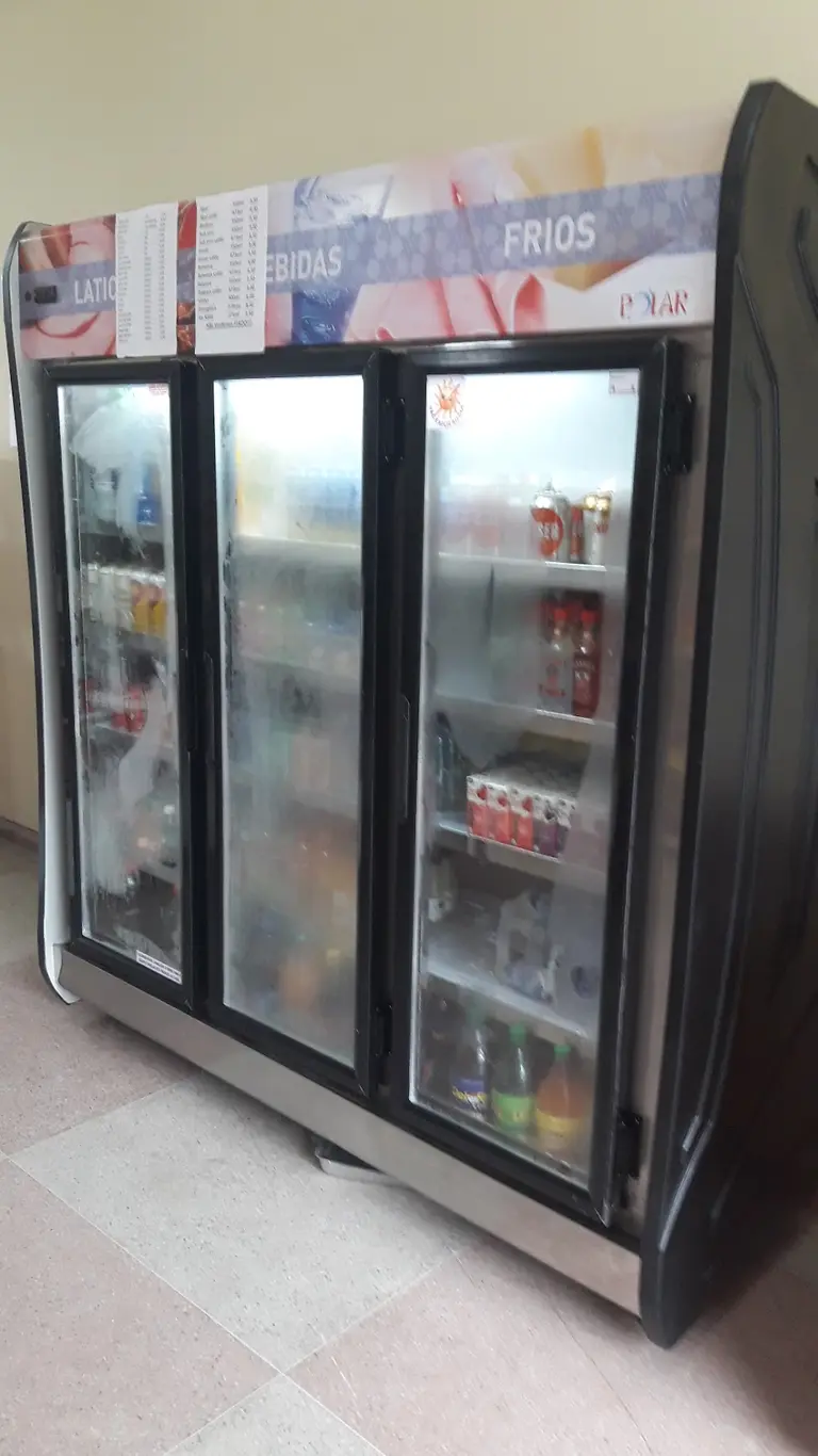 Supermercado Comercial Várzea