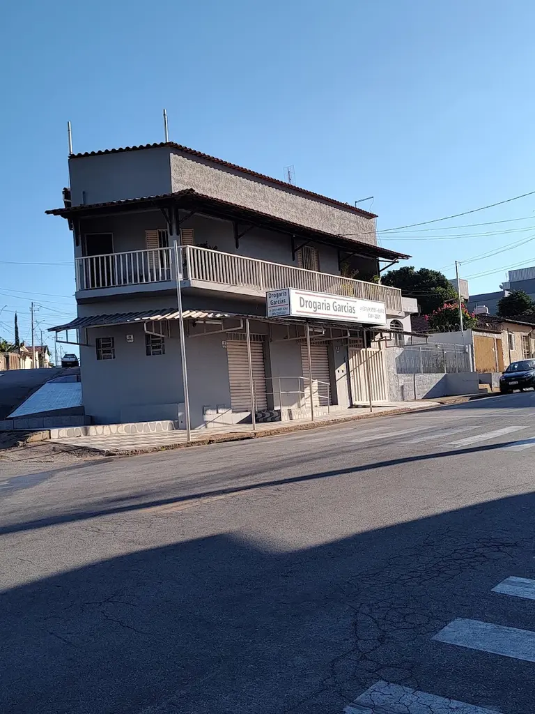 Drogaria Garcias – Aberta até as 19h