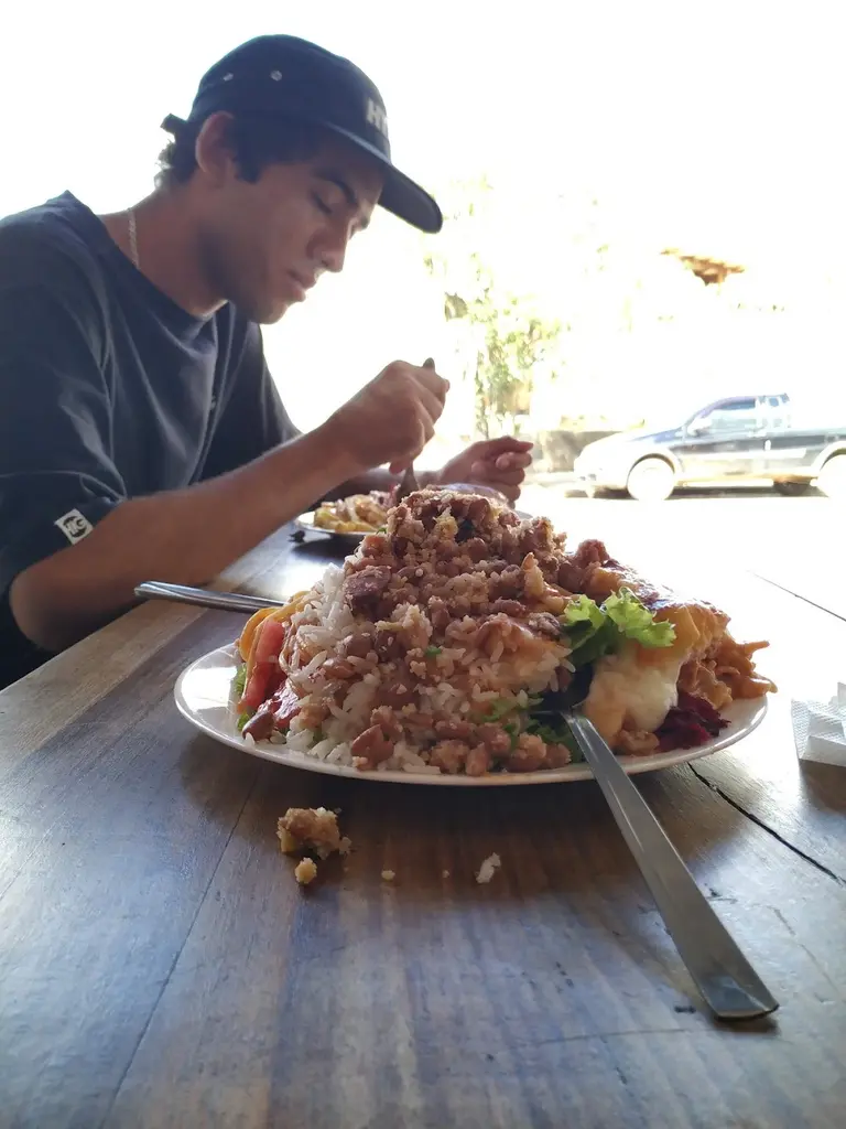Restaurante Pais e Filhos – Econômico