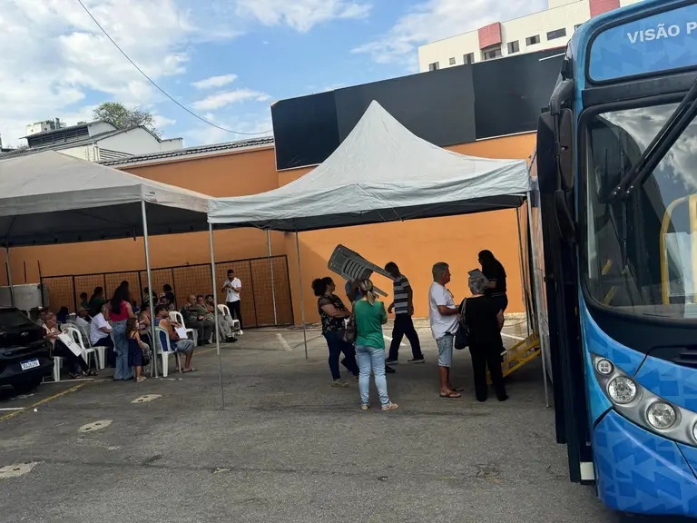 Atendimentos oftalmológicos em Itaúna