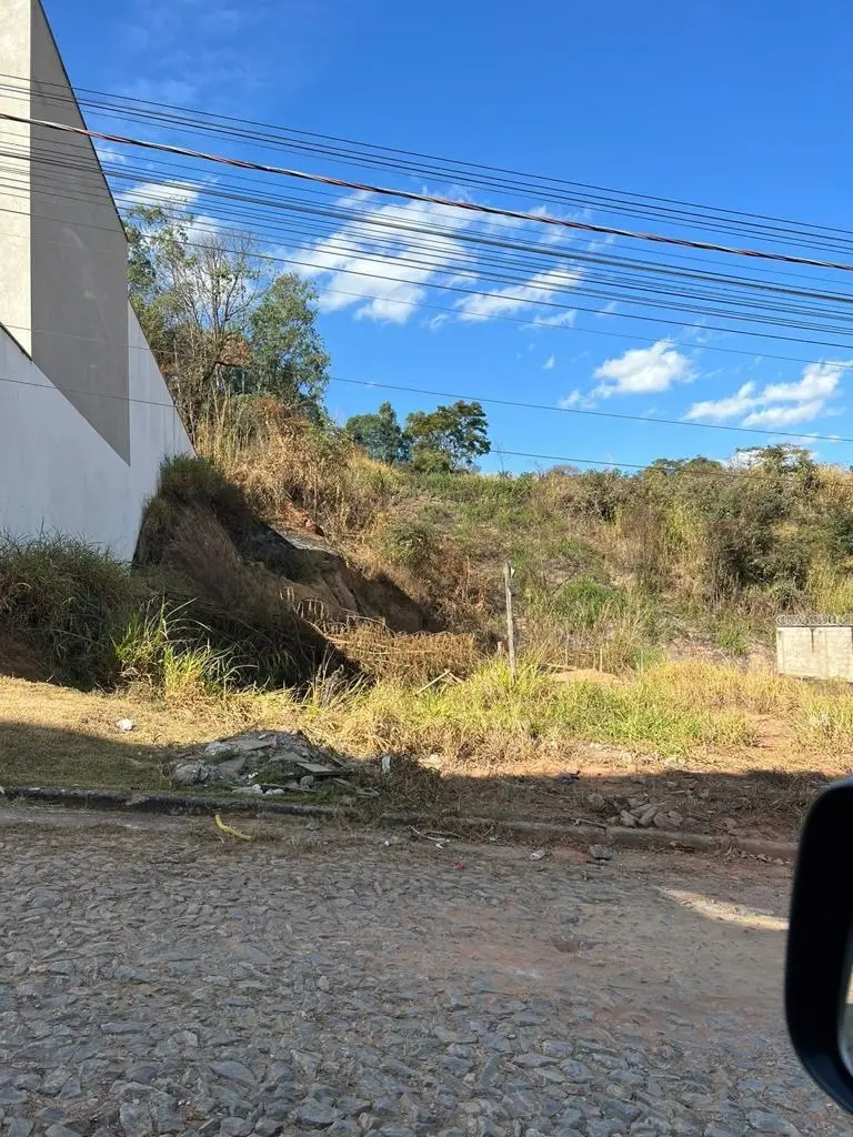 Dois lotes à venda no Olímpio Moreira – 300 e 308 m²