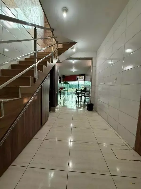 Casa à venda, 4 quartos, 2 suítes, 1 vaga, Aeroporto