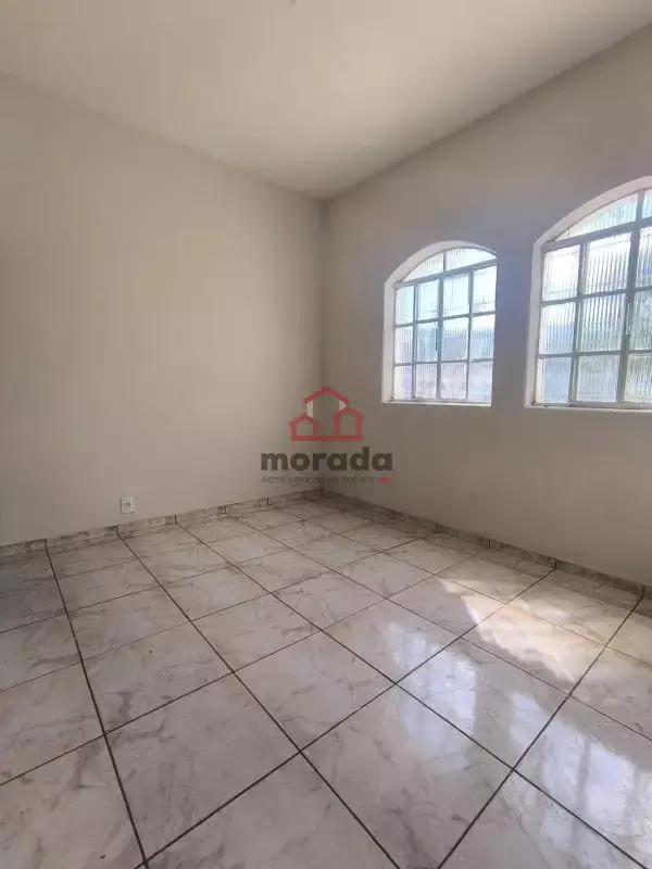 Casa para aluguel, 3 quartos, 1 vaga, CENTRO