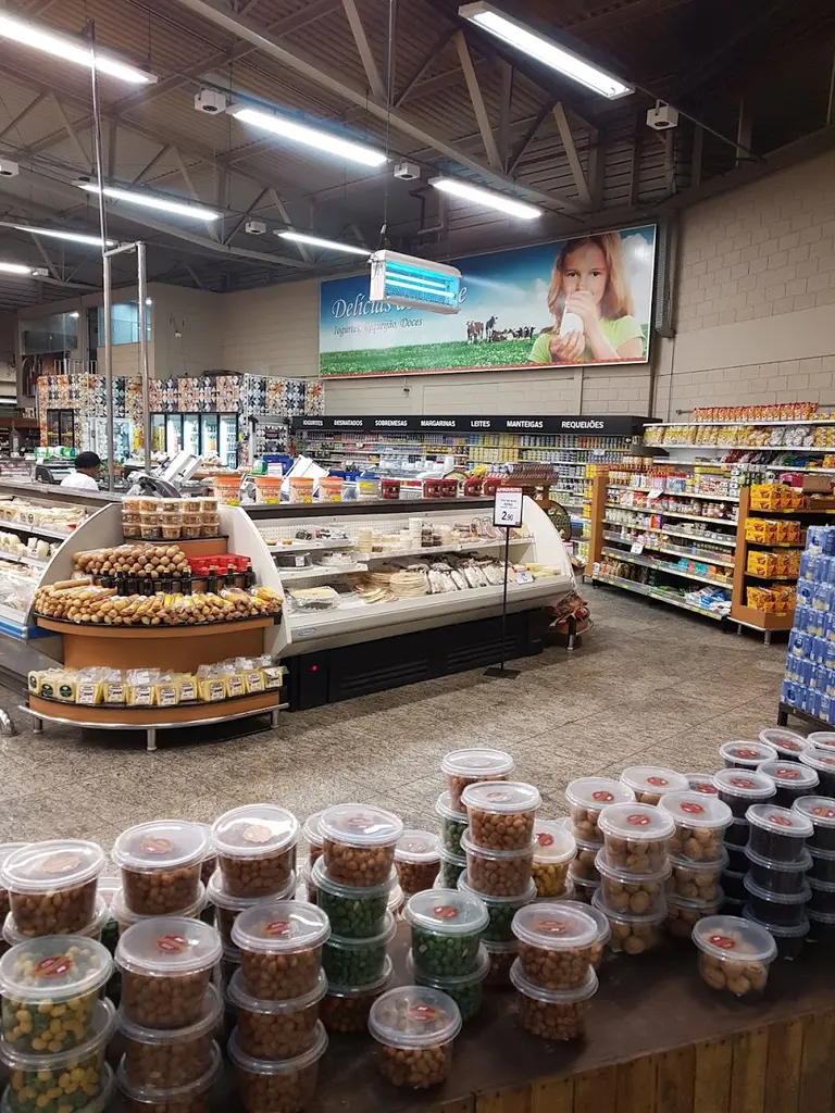 Supermercados Rena Manoel da Custodia