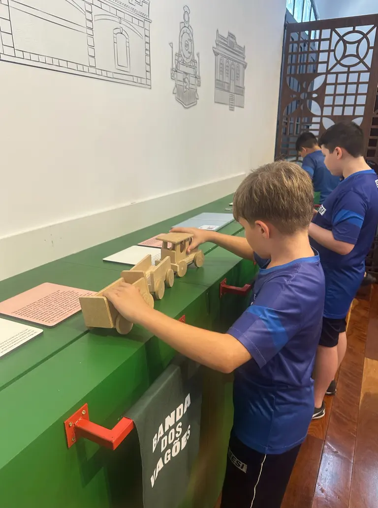 Alunos do SESI visitam Museu Municipal de Itaúna