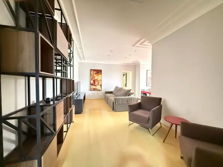 Apartamento à venda, 3 quartos, 1 suíte, Graças